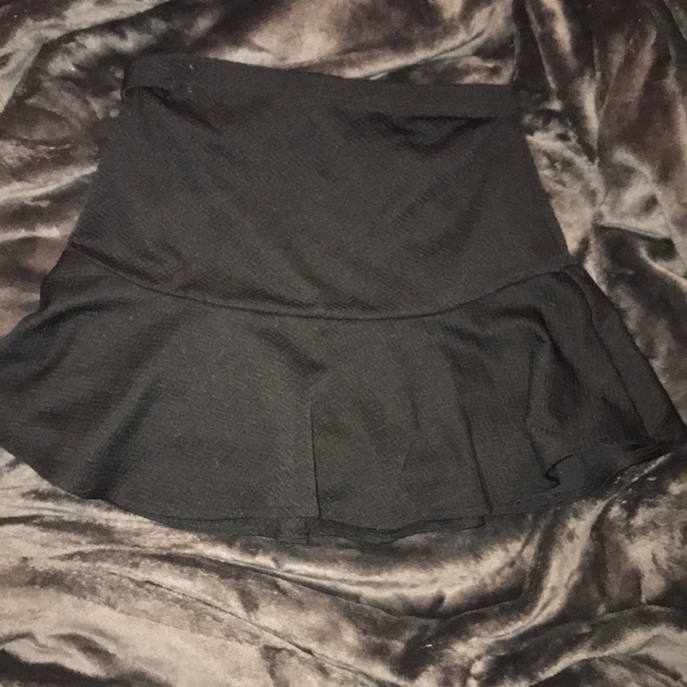 Bethany Mota Black Skirt